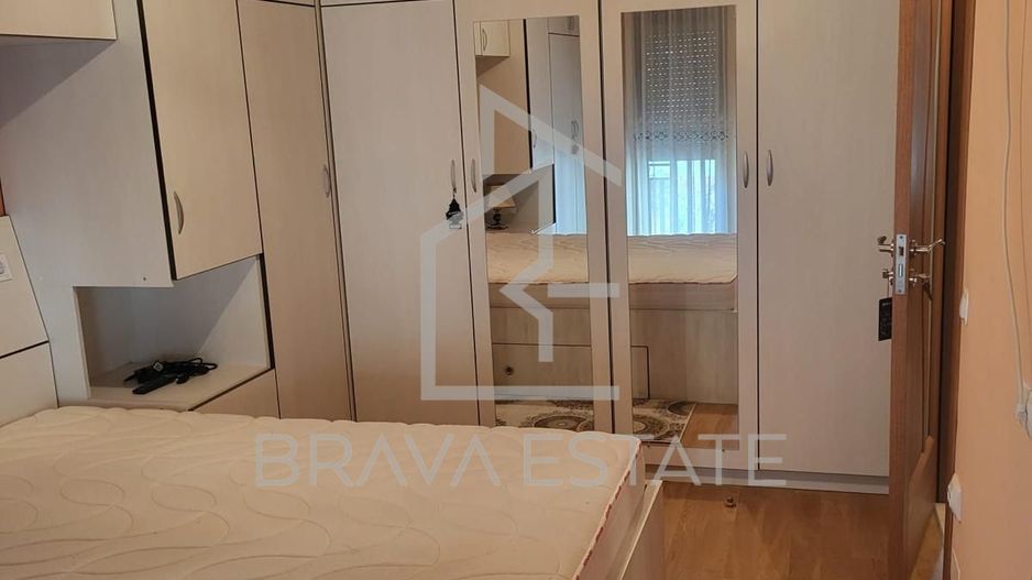Apartament 3 camere, 70mp, intermediar, garaj, zona Intre Lacuri - Poză 4