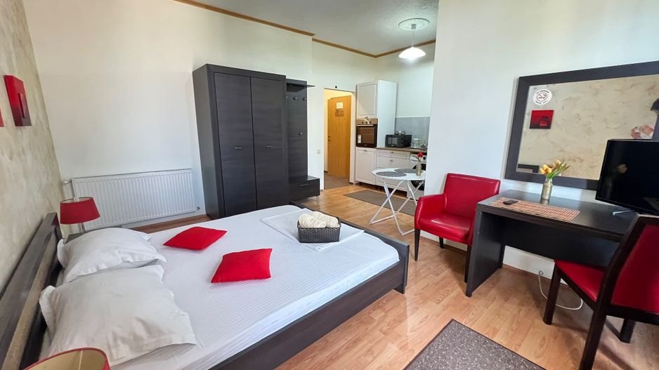 Apartament cu 1 camere | 32 mp | Borhanci | Parcare | Terasa - Poză 1