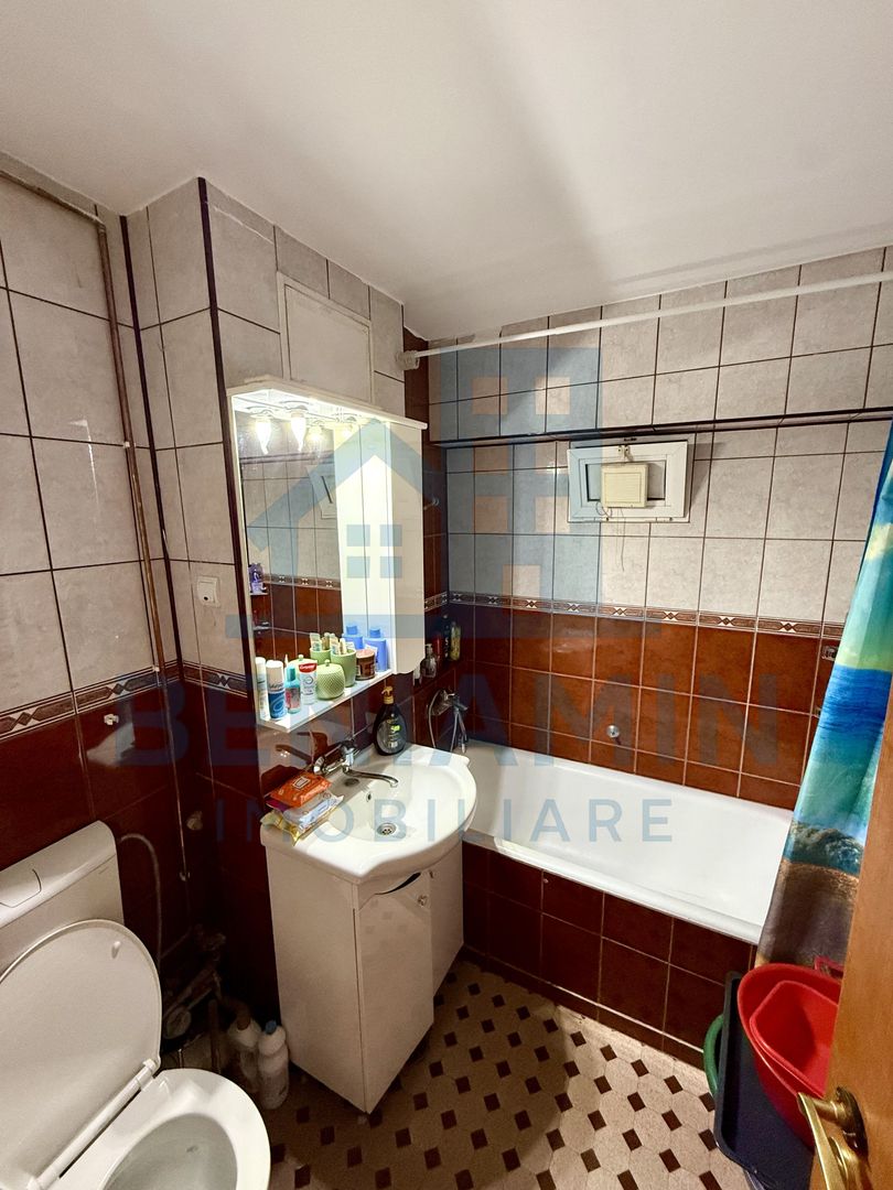 3 decomandate - 2 bai - etaj 1 - centrala proprie - McDonald's - Poză 7