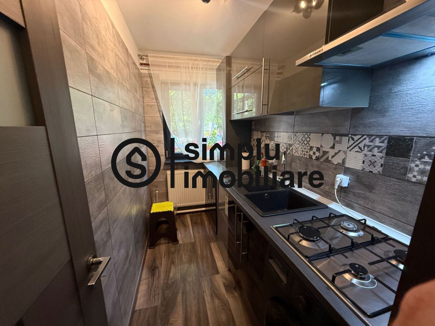 Apartament 2 camere Craiovita Noua P/4 - Poză 6