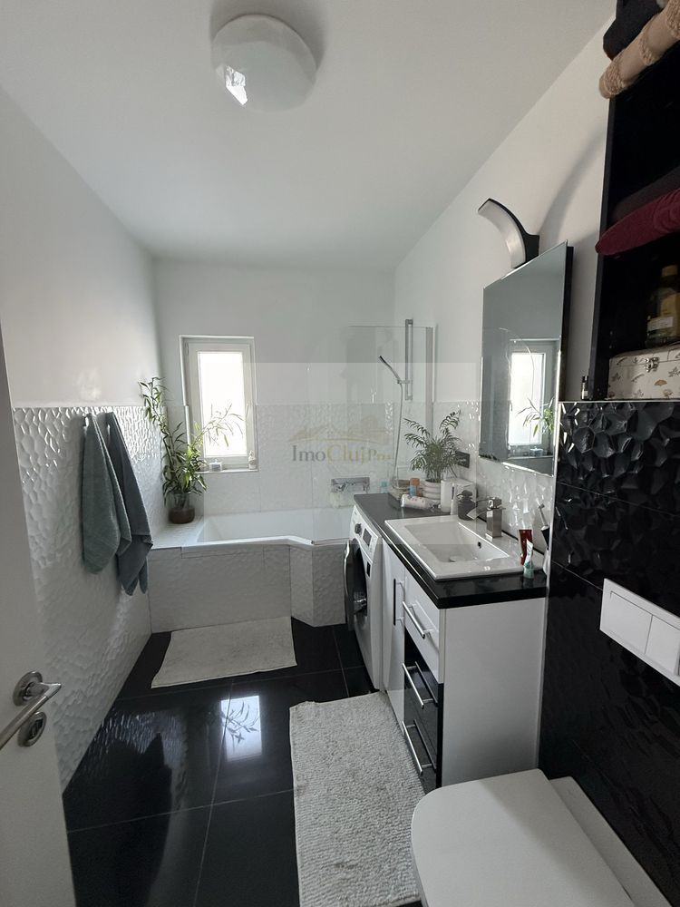 Apartament 2 camere | Luminos | Balcon generos - Poză 5