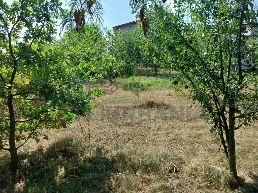 Casa cu teren de vanzare in Iasi, Dealul Zorilor - Poză 4