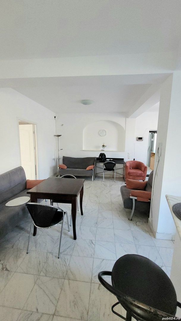 Apartament 5 camere, 250mp, vilă stradală, centrală proprie Dna. Ghica - Poză 2