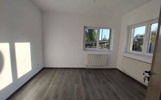 Casă de închiriat, 5 camere, 150 mp curte , parcare, Parcul Armătura - Poză 1