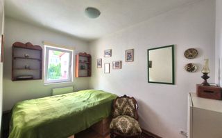 Apartament in casă, într-o zonă exclusivistă, priveliște deosebită. - Poză 24