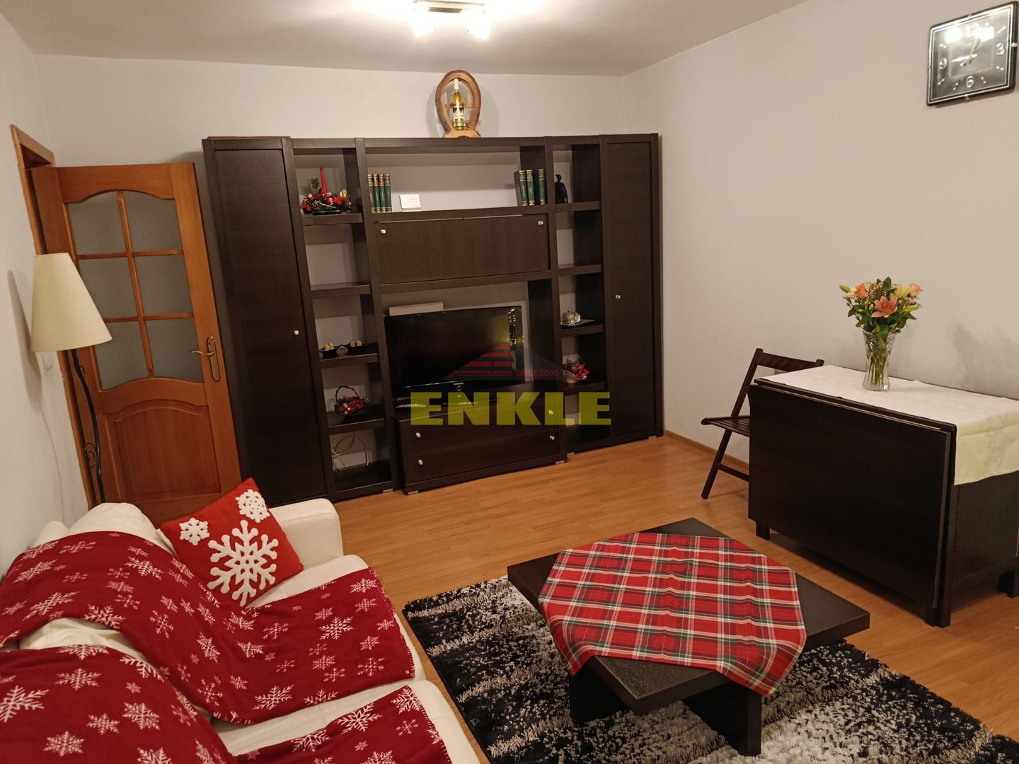 Apartament 3 camere de vânzare, zona Primaverii. - Poză 3