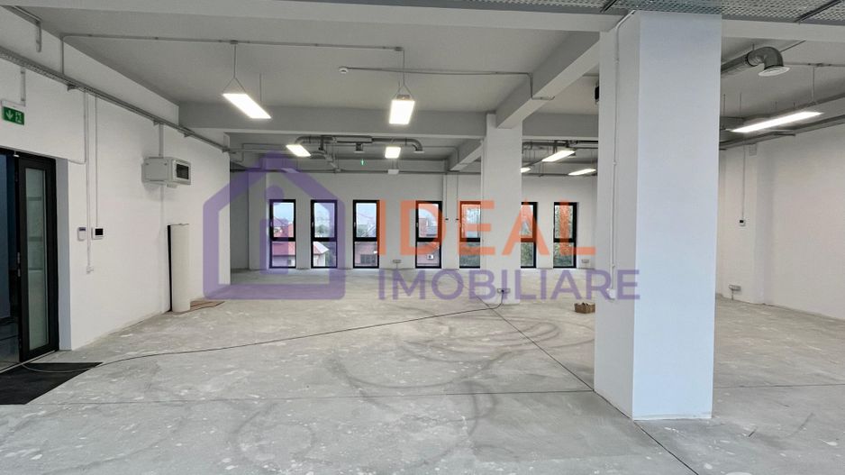 Spatiu comercial de inchiriat- 200 mpu, zona Podul Garii - Poză 1