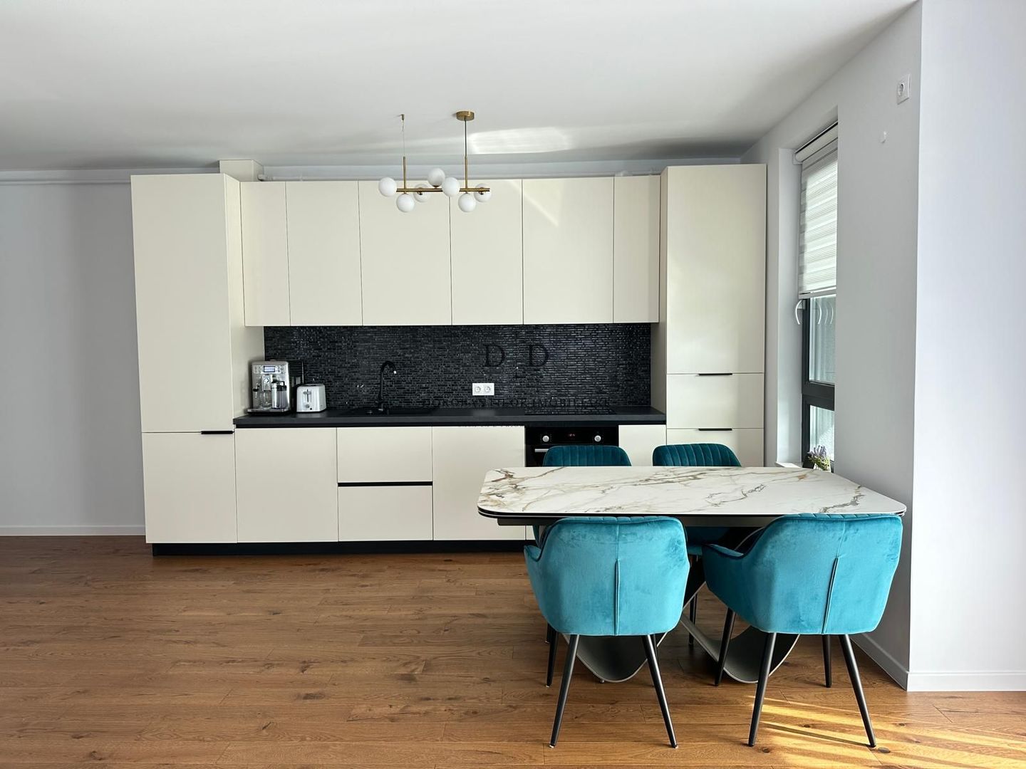 Apartament 2 camere, etaj intermediar- parcare subterană, Iulius Mall - Poză 6