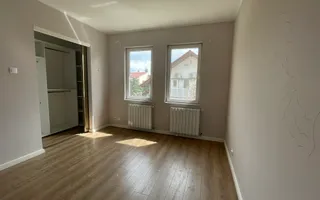 VILA SPATIOASA LA INCHIRIERE IN ZONA PIPERA LANGA SCOLI - Poză 16