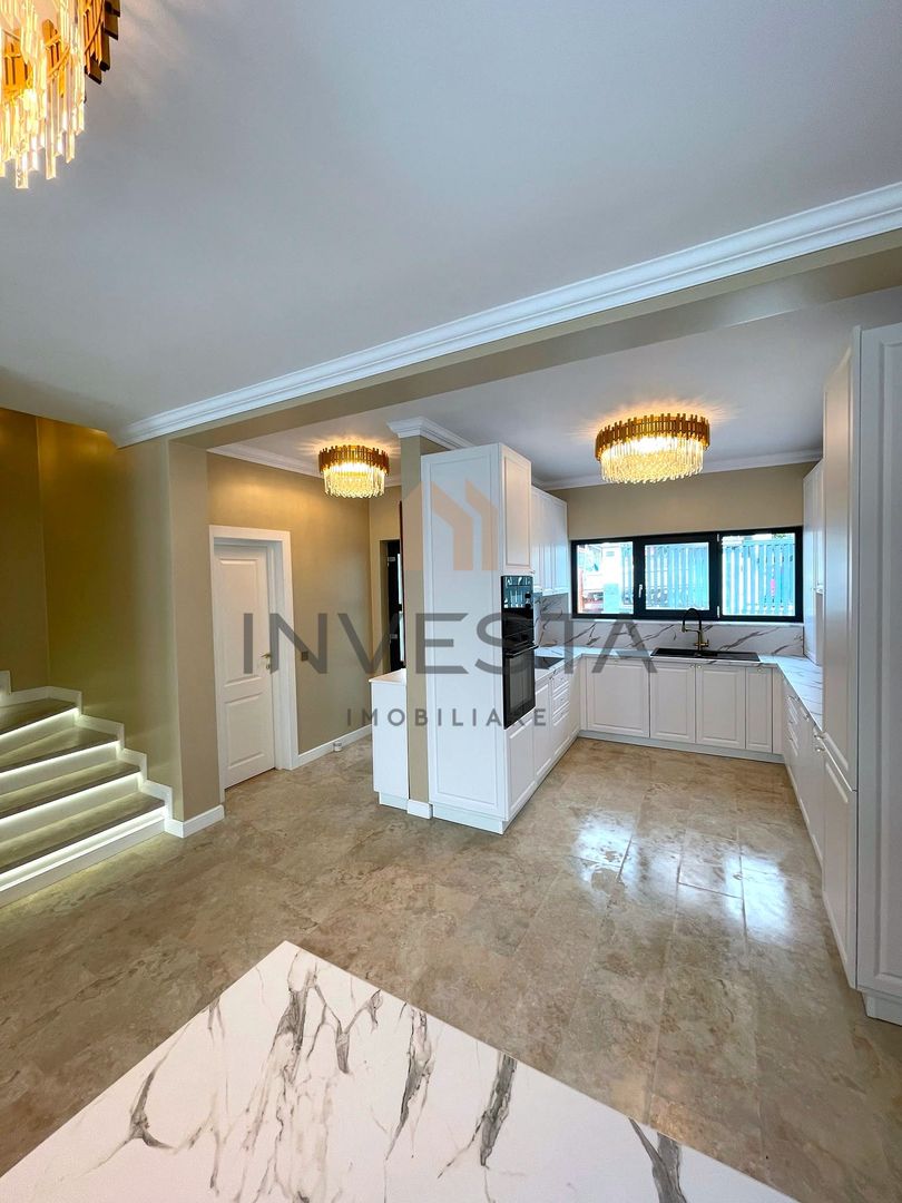 Casa moderna cu priveliste asupra orasului, terasa cu jacuzzi, Iris - Poză 5