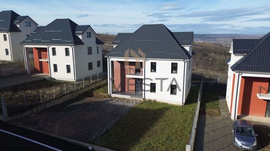 Calitate Premium/Casa individuala/Strada noua - Poză 2