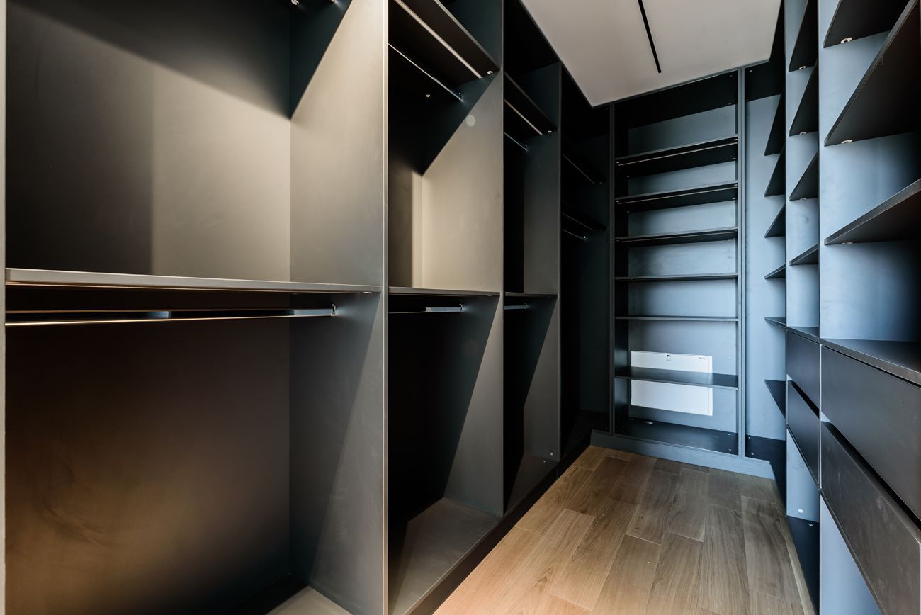 Apartament de 5 camere spațios, situat în zona Nord din Constanța - Poză 16