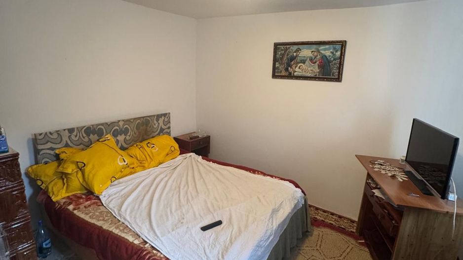 Casă cu garaj – str. Mărășești - Poză 4