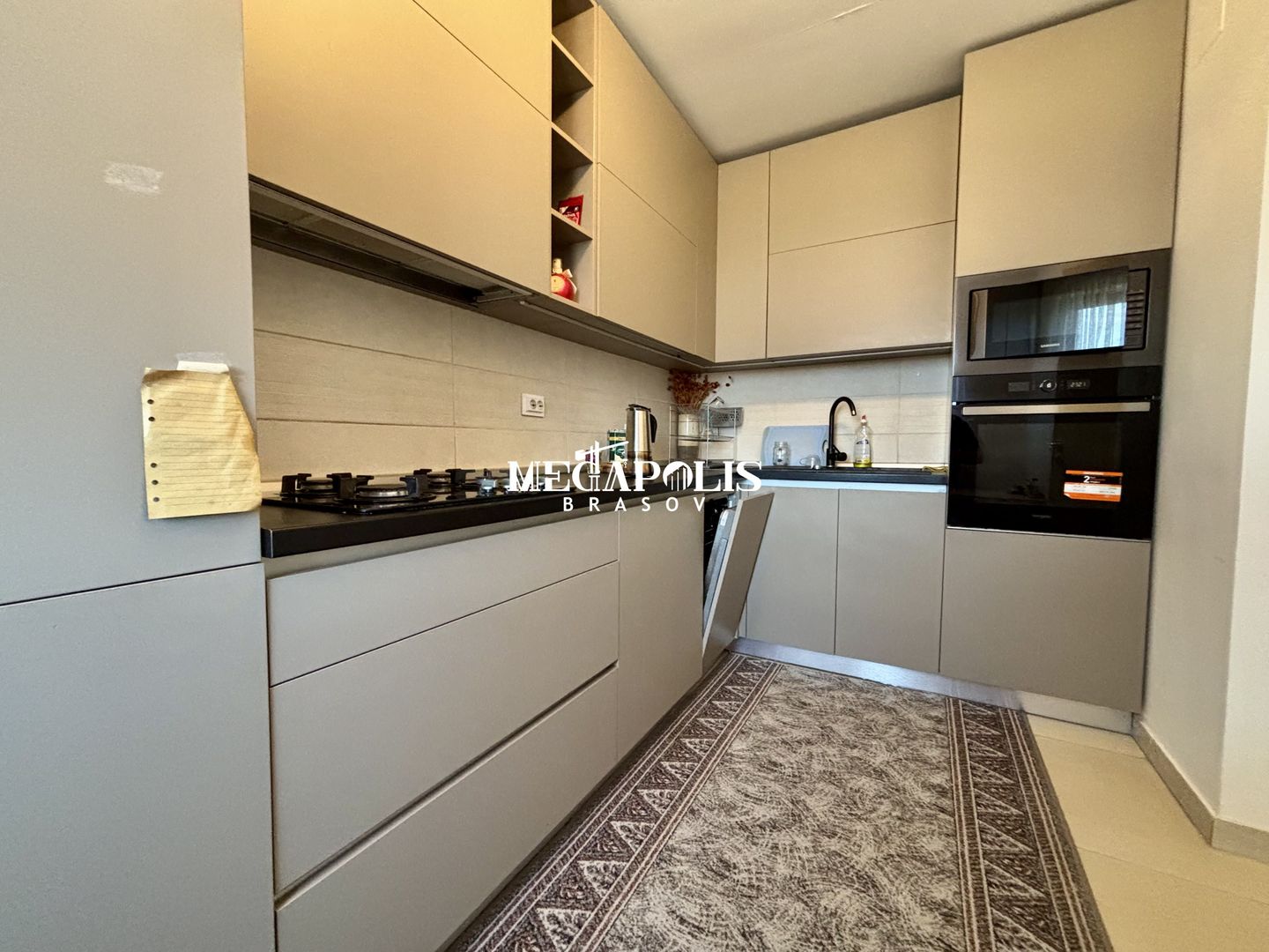 Casă 3 camere | Garaj | Terasă Amenajată | Pet-Friendly | Hărman - Poză 8