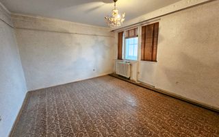 Apartament 3 camere, 69 mp, zona Penny - Comision 0, necesita renovare - Poză 3