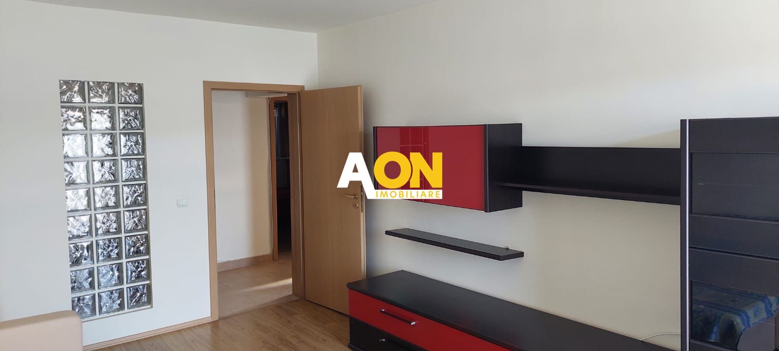 Apartament 2 camere, decomandat, bloc nou, Cetate - Poză 2
