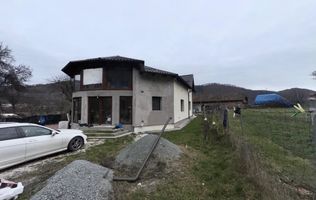 CASĂ 5 CAMERE 252 MP TEREN 1362 MP DRAGOSLAVELE ARGEȘ