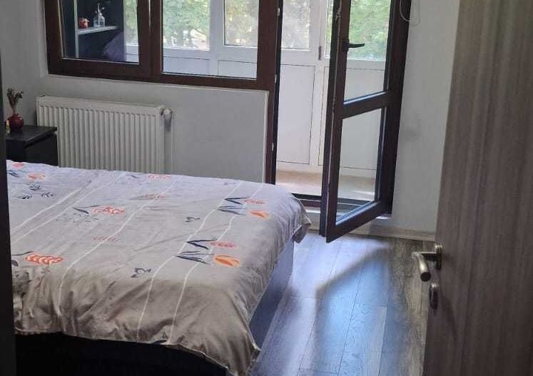 Apartament 3 camere de vanzare - Poză 7