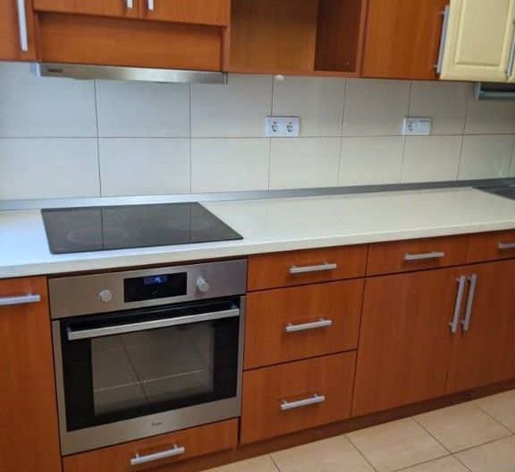 BRASADAS vinde ap 4 cam etaj 5 in zona Soarelui. - Poză 3