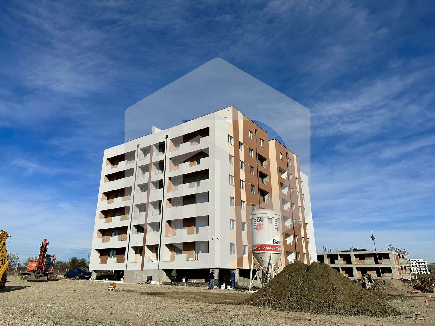 Zona Vest - Apartament 3 camere - Decomandat - 5min de centru istoric - Poză 1