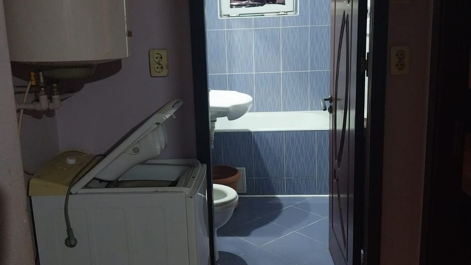DE INCHIRIAT APARTAMENT  2 CAMERE  CV NOUA - Poză 1