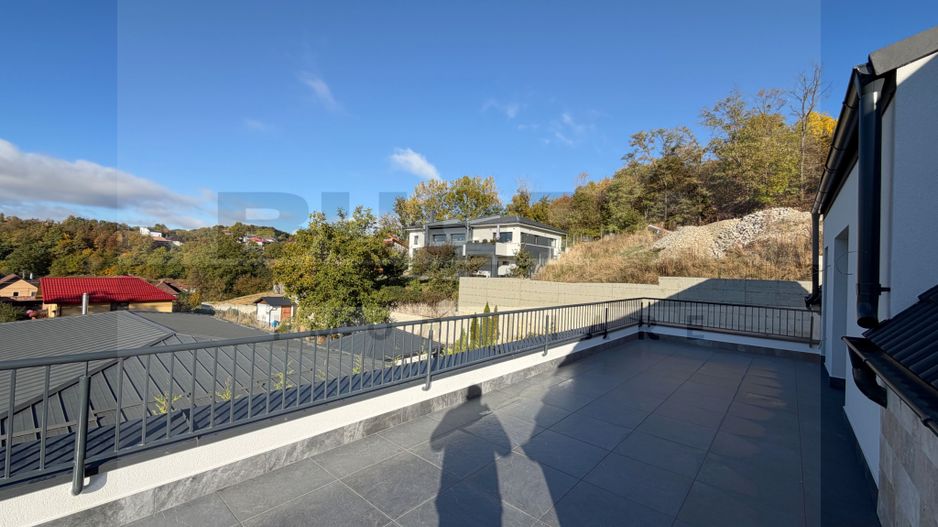 Casa cu arhitectura moderna 200mp, teren 800mp, Rooftop, zona Feleacu - Poză 20