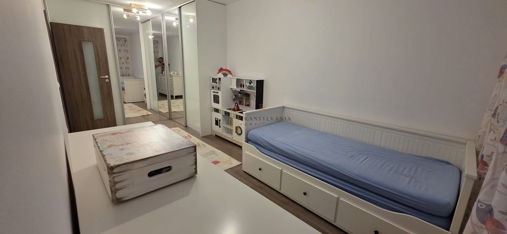 Apartament 3 camere, modern - Poză 5