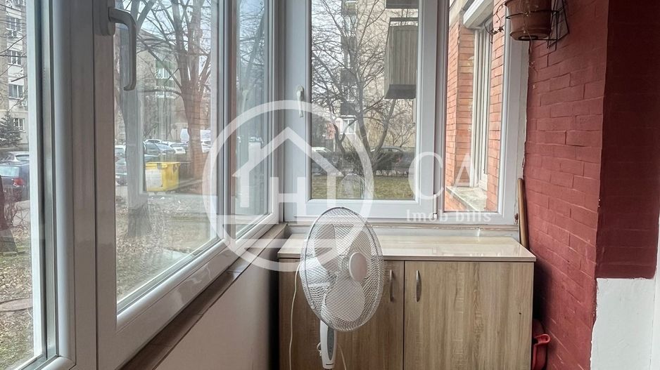 Apartament cu 3 camere de vanzare in zona Decebal, Oradea - Poză 11