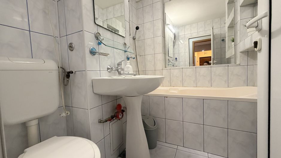 Apartament 4 camere,  aproape de centrul orașului – Circumvalațiunii - Poză 17