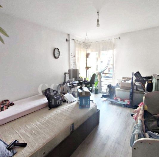 Apartament 3 camere | etaj intermediar | Zona Teilor - Poză 8