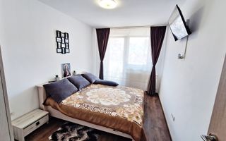 Ghimbav, intrare dinspre Brasov, apartament 3 camere mobilat, 135000 euro - Poză 10