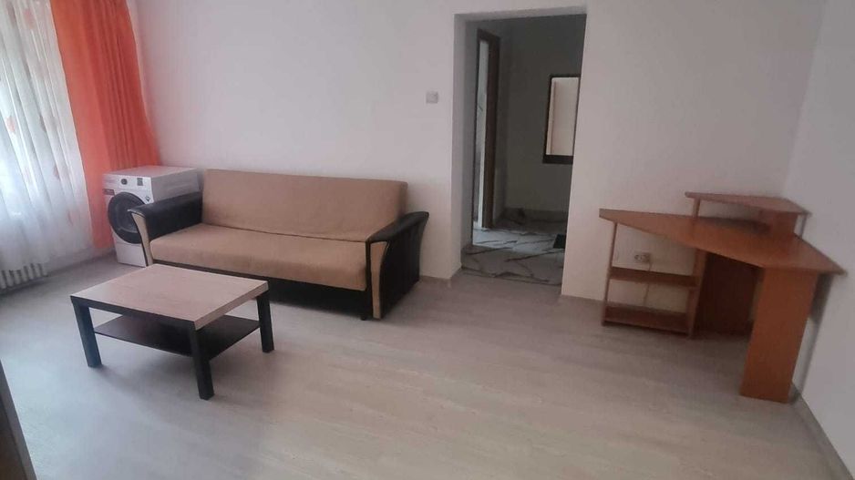 De inchiriat - Apartament 2 camere - Poză 4