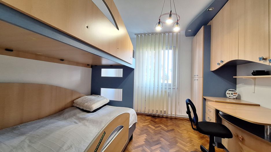 4 camere decomandate, 2 locuri parcare, Gheorgheni - Poză 10