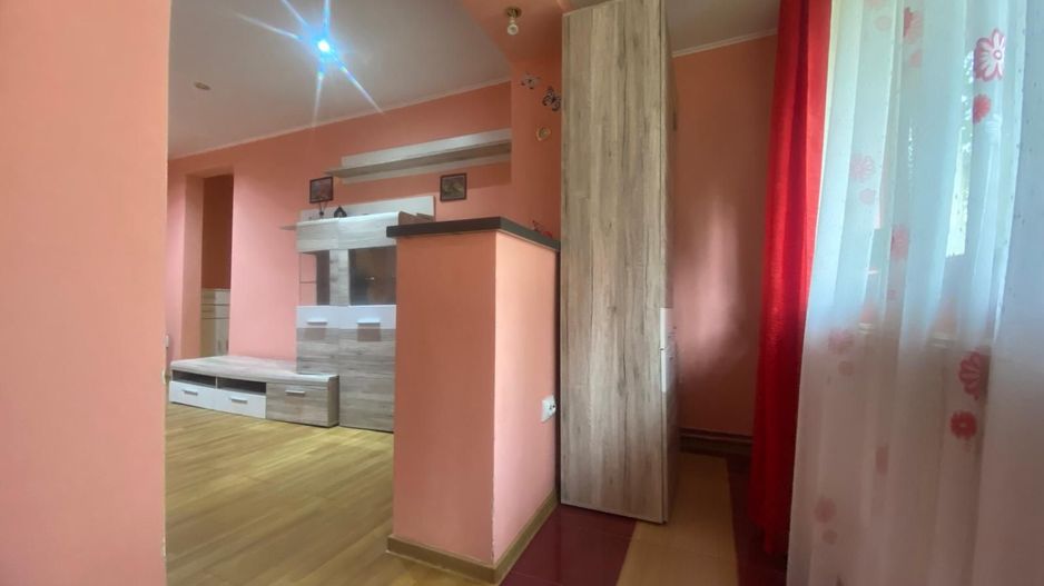 Pret redus!Inchiriere apartament cu 3 camere -micro 6-Targoviste - Poză 8