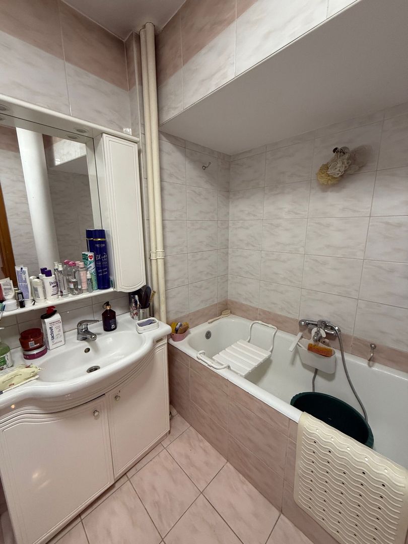 APARTAMENT 4 CAMERE ZONA iANCULUI - RITMULUI - FERDINAND - Poză 6