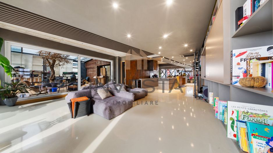 Penthouse exclusivist cu acces din lift, terasa 340 mp, 245 mp utili - Poză 5