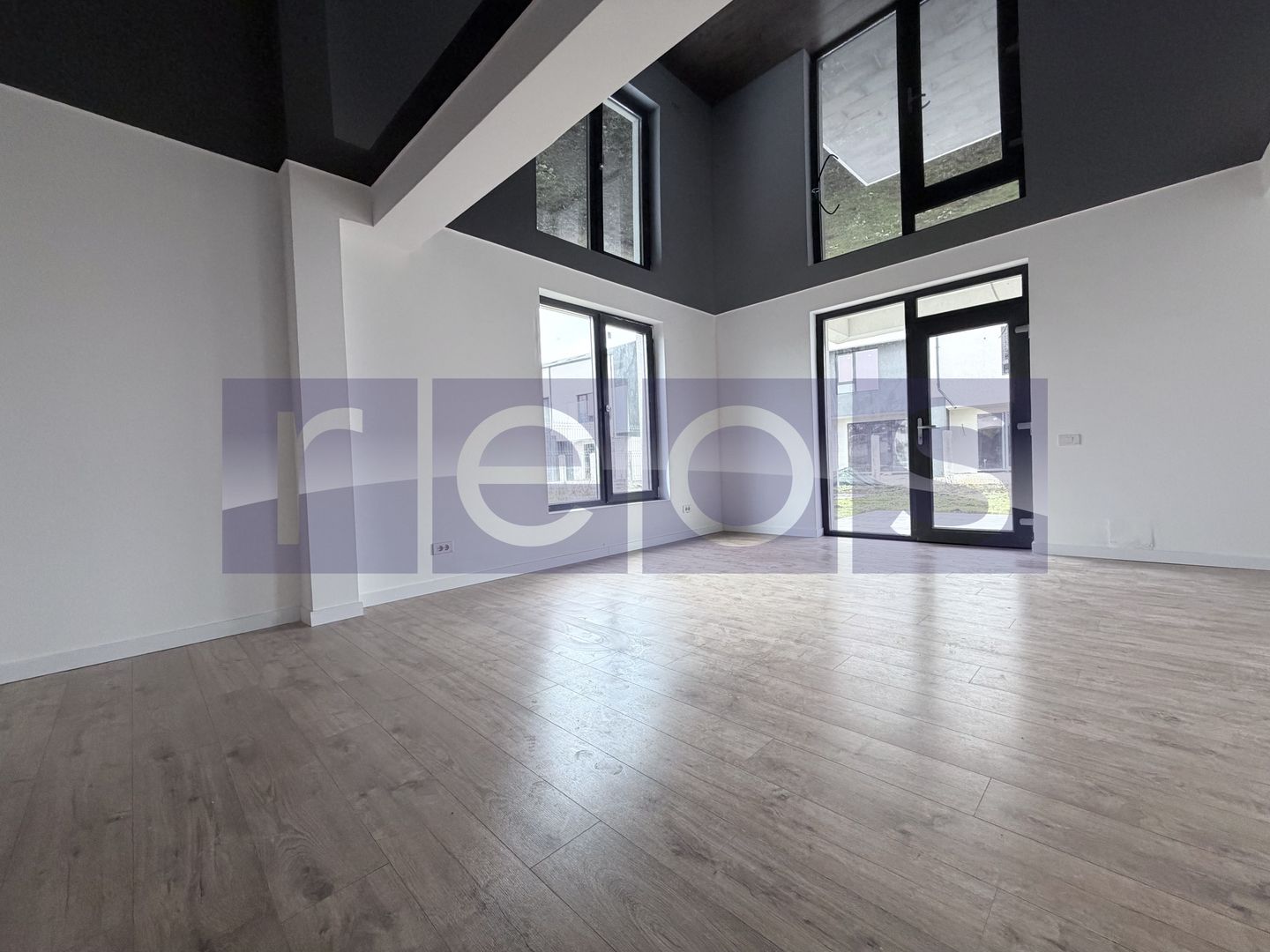 VANZARE 5 CAMERE | CASA INDIVIDUALA | 182 MP UTILI | P+1+M I 409 TEREN | - Poză 1