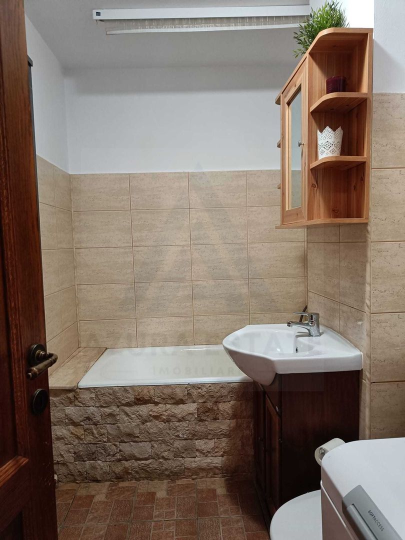 Apartament 2 camere decomandat 52 mp utili și balcon 5 mp în Cisnădie - Poză 8