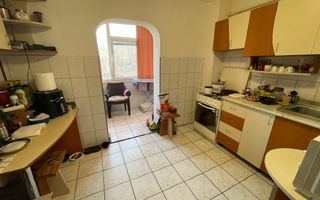 Nicolina 2 Clopotari - 3 camere decomandat - ETAJ 2/4 - 76mp - CT - Poză 2