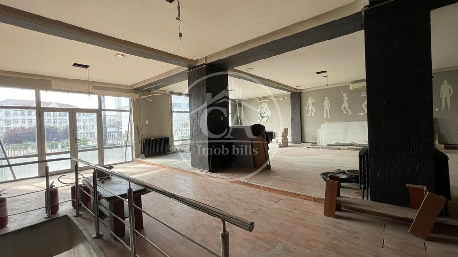 Spatiu comercial de inchiriat in zona Decebal, Oradea - Poză 5