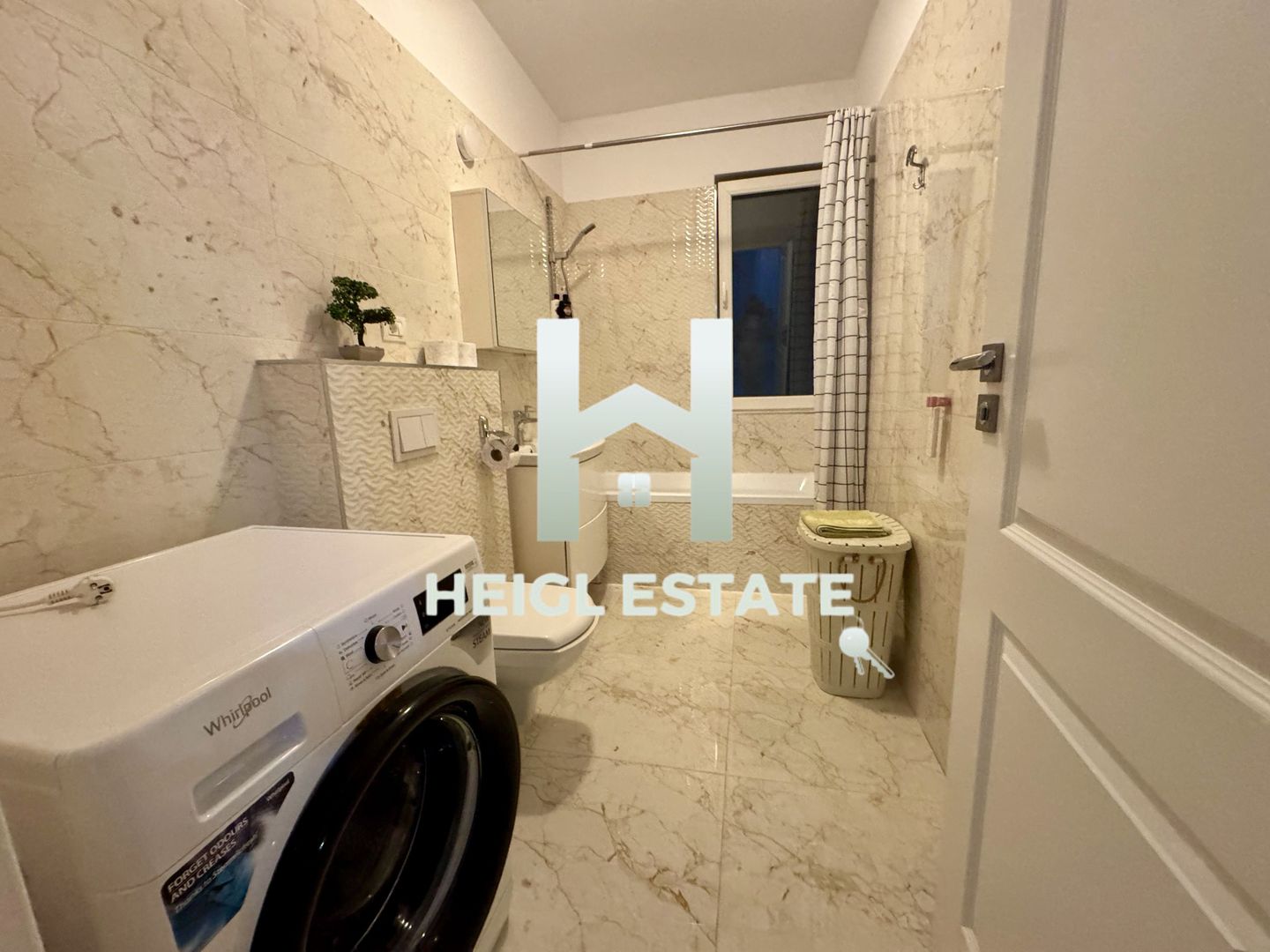 Apartament spatios cu 3 camere,Dumbravita - Poză 10