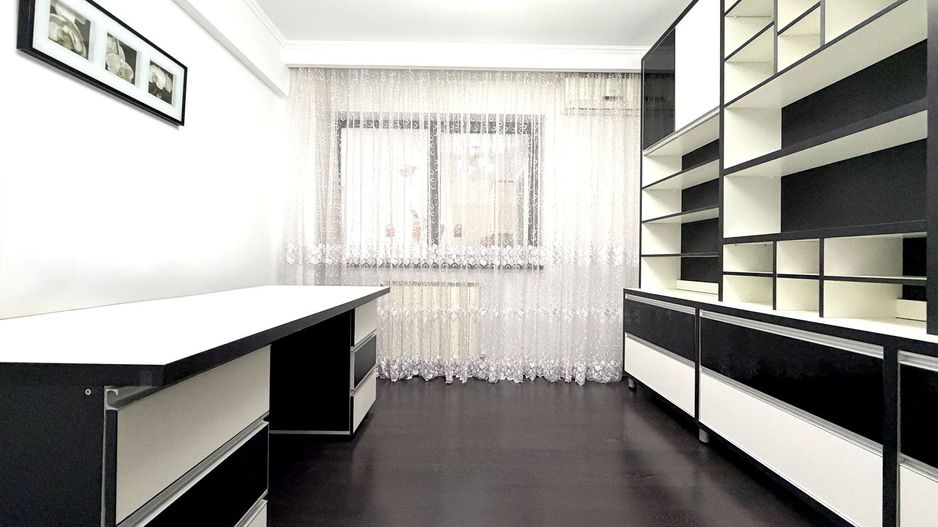 UNIC Apartament 4 camere cu curte proprie de 70 mp și parcare | Aviației - Poză 11