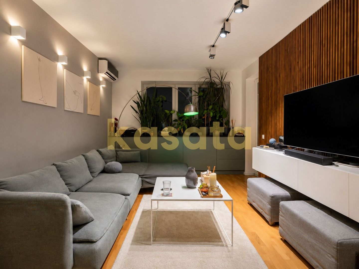 3 camere | 82,32 mp | 2 băi | 2 balcoane | Baba Novac Residence - Poză 3