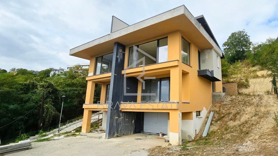 Duplex finisat, 170 mp, teren 250mp, 4 camere, 2 băi, 2 terase, Grigorescu - Poză 1