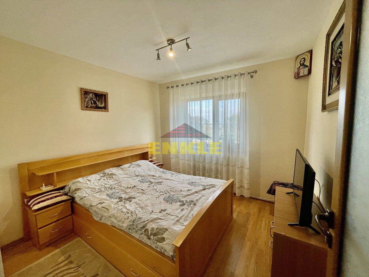 De vânzare apartament cu 3 camere decomandat, zona Gării. - Poză 1