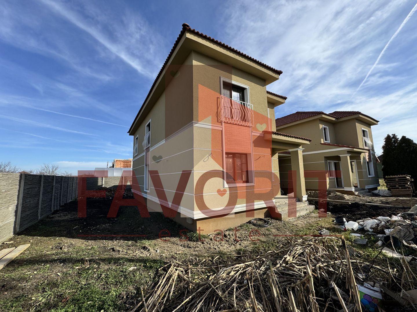 Casa Individuala in Mosnita. La asfalt. Cu Carport - Poză 1