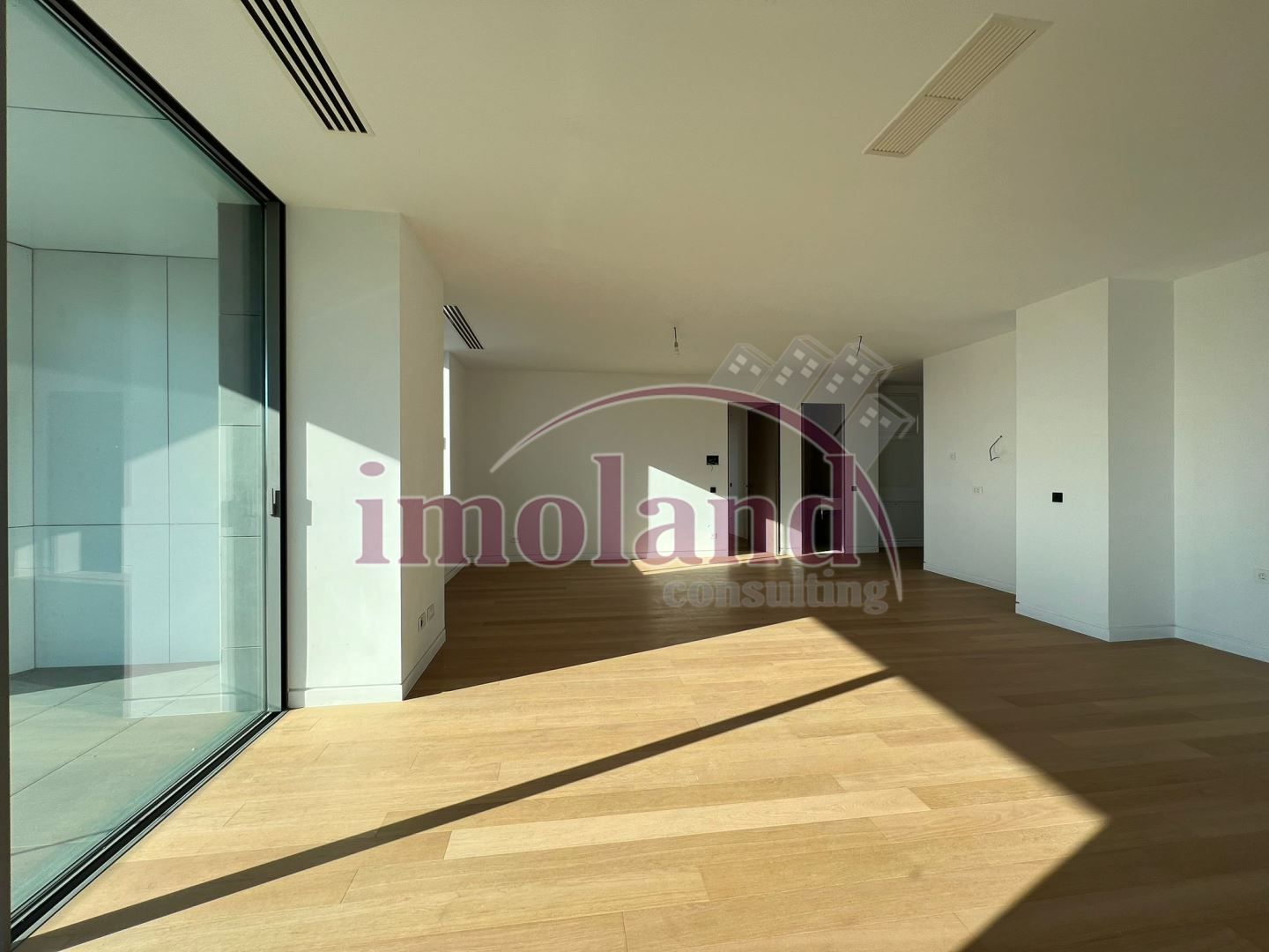 Lacul Floreasca - apartament - 4 camere - vanzare - Poză 3