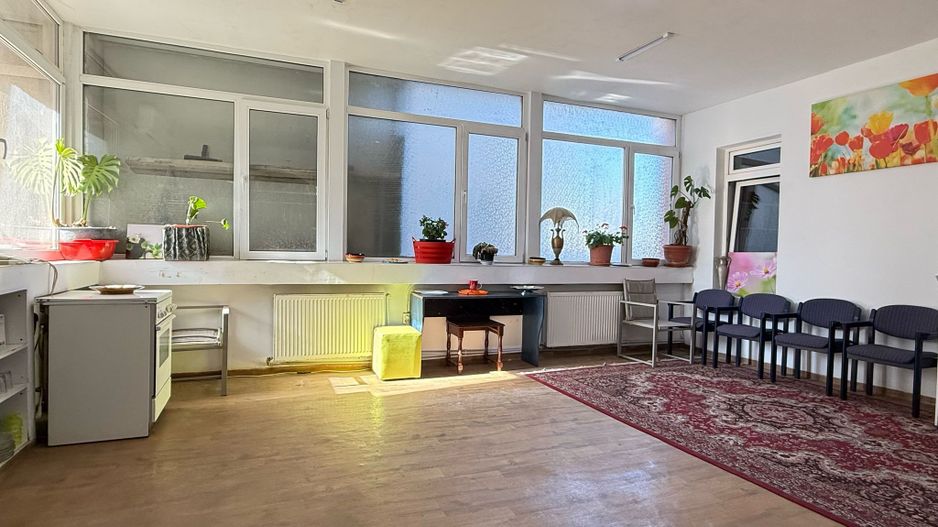 VILĂ INDIVIDUALĂ | CURTE PROPRIE 20 MP | ZONA DACIA - Poză 5