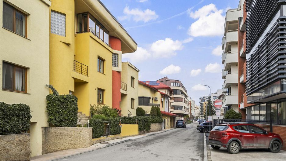 Vila Soseaua Nordului | Gradina | Garaj - Poză 37