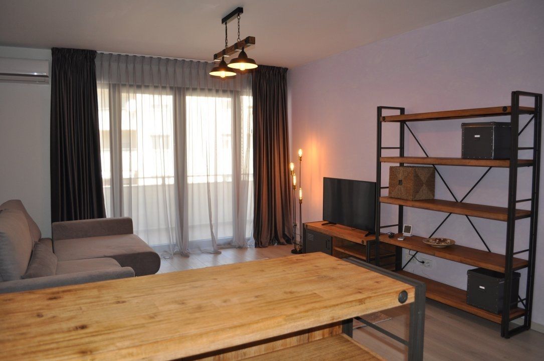 Apartament 3 camere | Unirii | Loc parcare inclus | 2 Bai - Poză 1